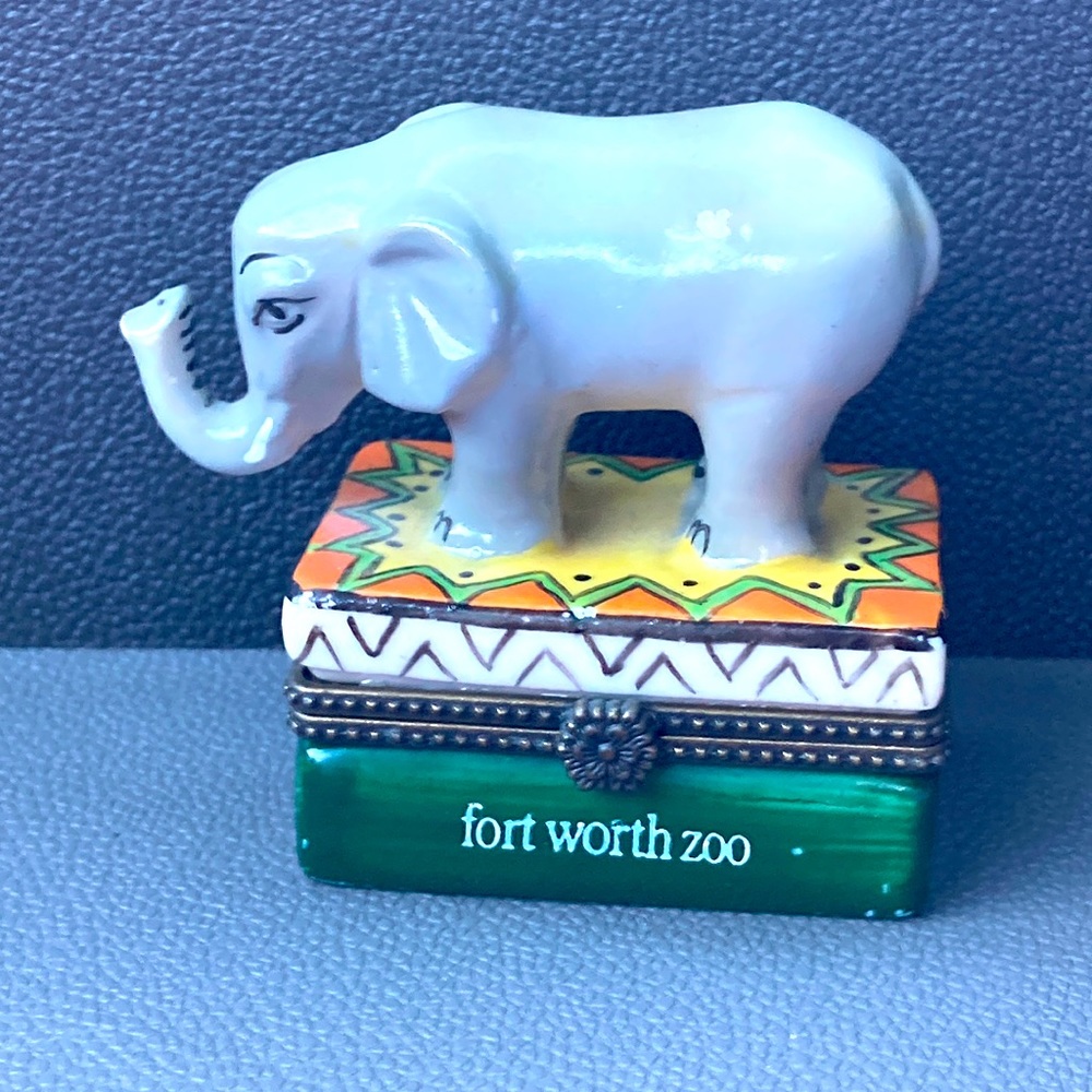 Vintage keepsake box from Fort Worth zoo